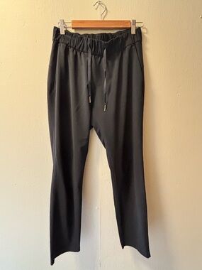 Lululemon black dance studio pants size 6